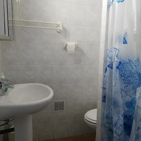 Le Cernuschi 2d Ментона